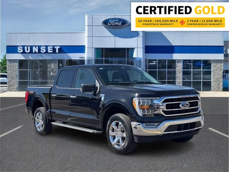 Used 2023 Agate Black Metallic Ford XLT image 1