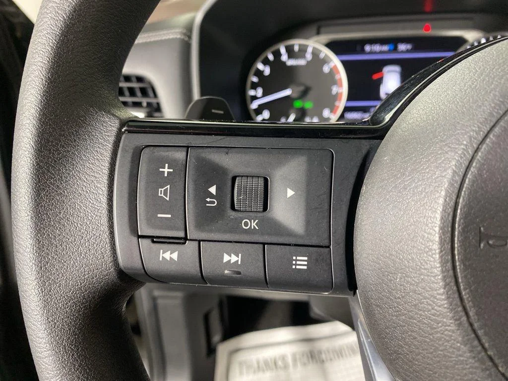 Used 2023 Super Black Nissan SV image 18