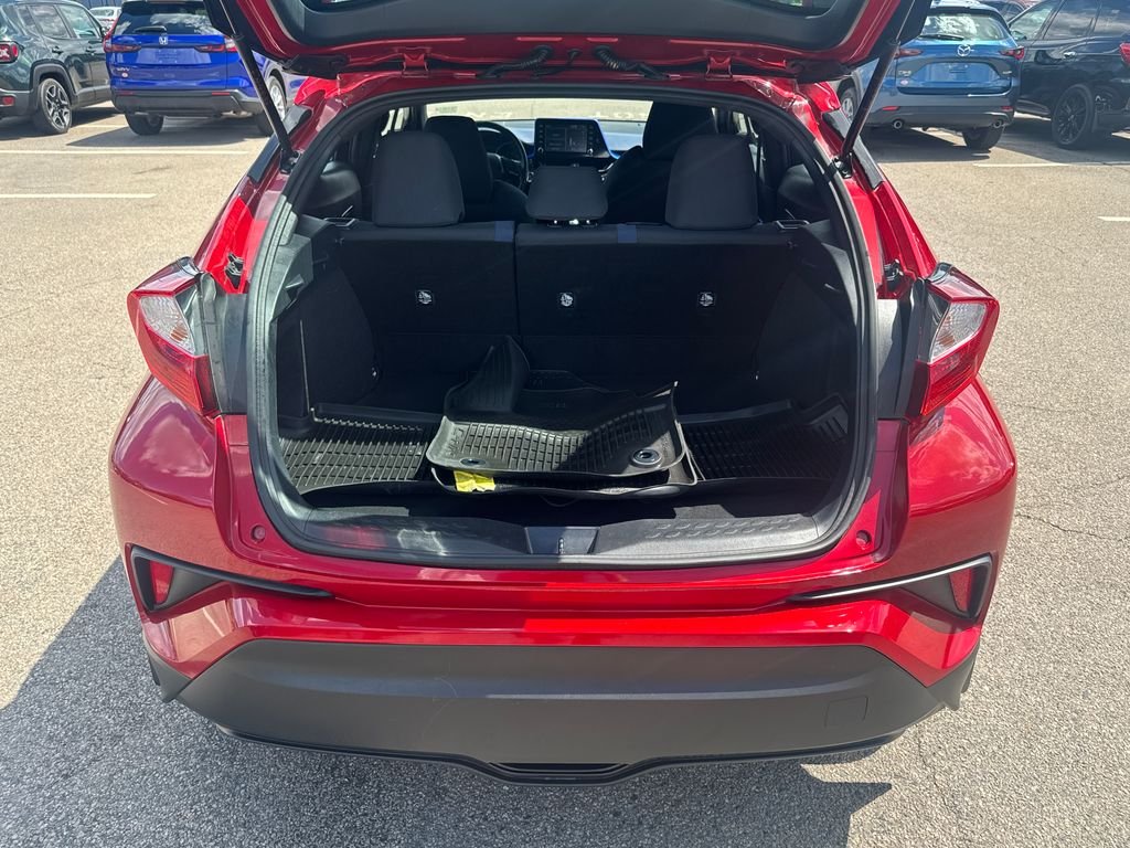 Used 2021 Red Toyota XLE image 7