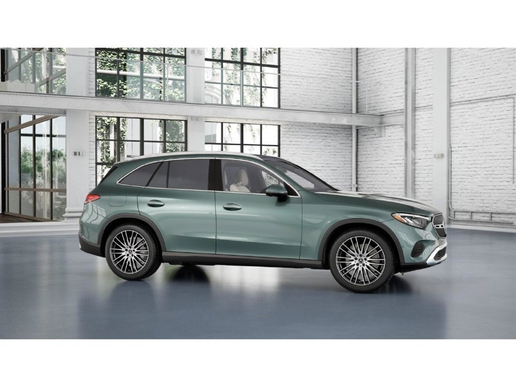 New 2027 Verde Silver Metallic Mercedes-Benz GLC 300 image 14