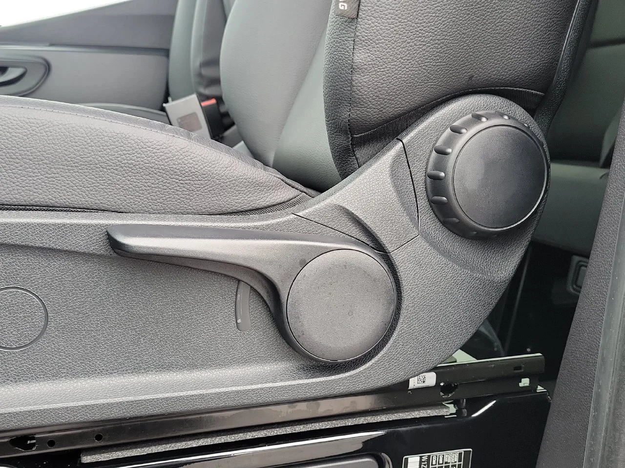 New 2026 Black Mercedes-Benz Passenger 170 WB image 18