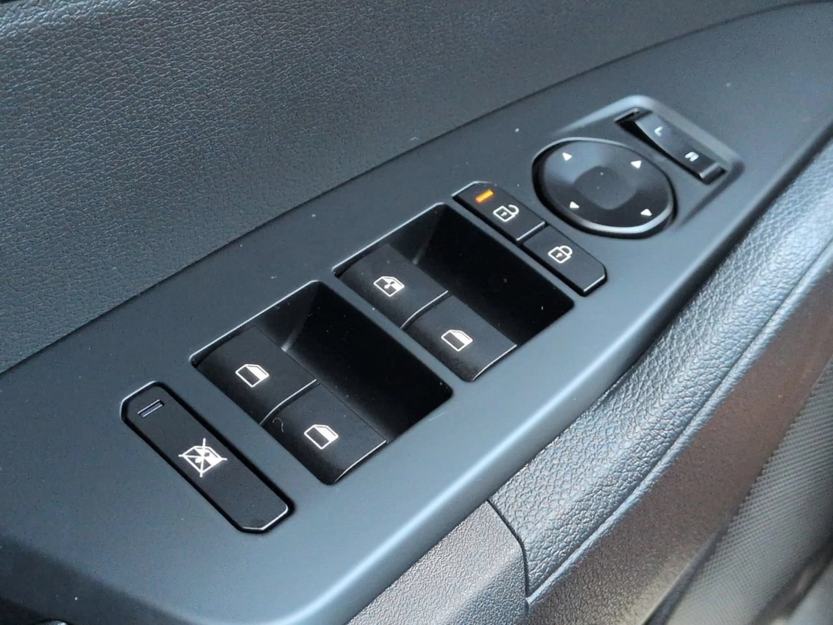 New 2027 Vesta Blue Kia LX image 22