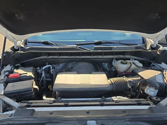Used 2020 SUMMIT WHITE Chevrolet RST image 21