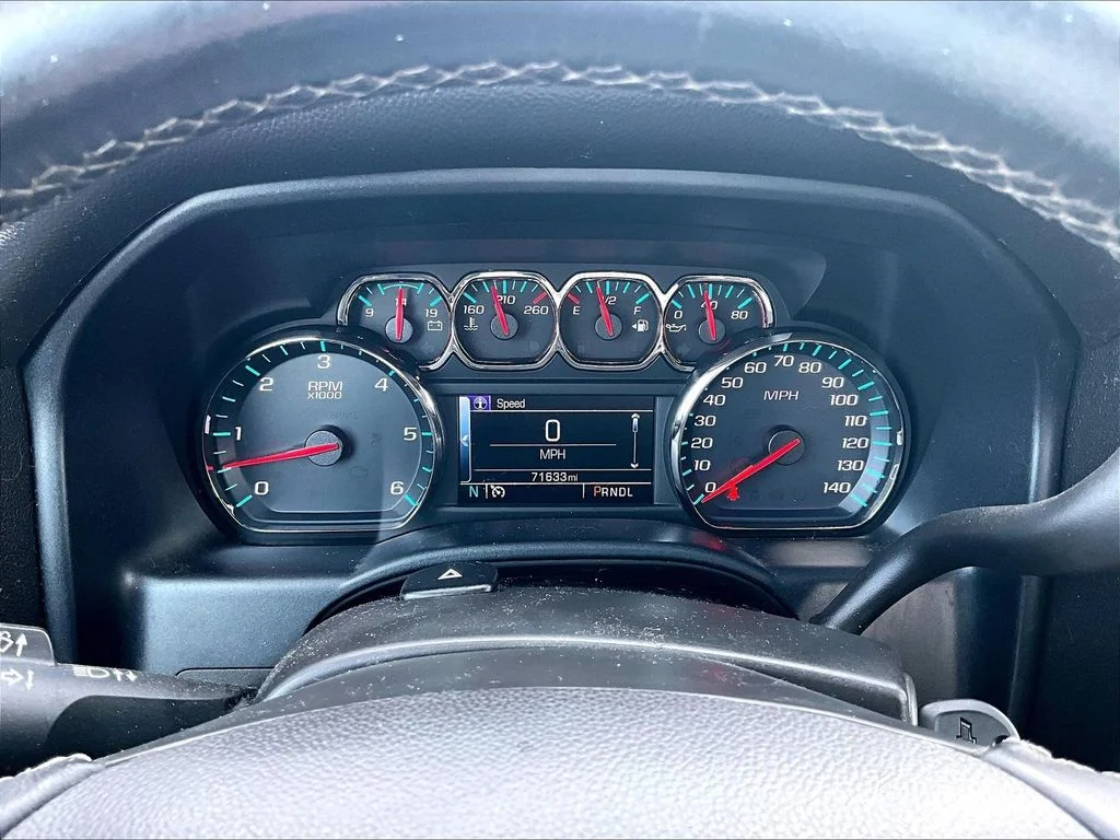 Used 2019 Black Chevrolet LT image 19