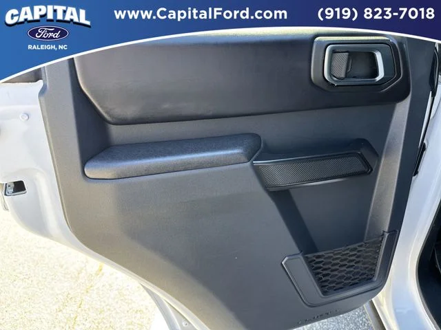 Used 2025 White Ford Badlands image 17