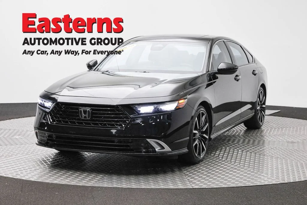 Used 2023 Black Honda Touring image 1