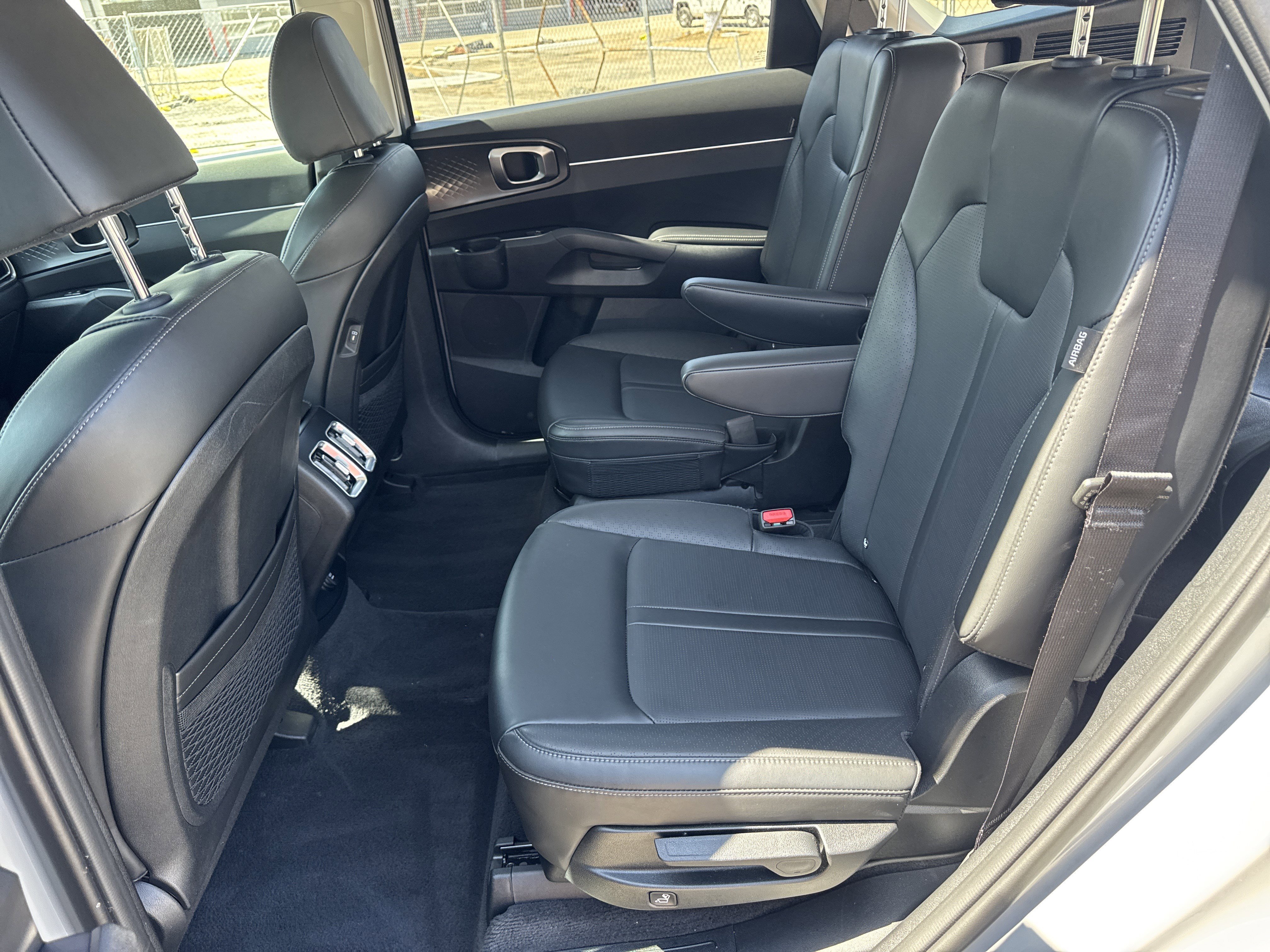Certified Used 2025 Wolf Gray Kia EX image 20