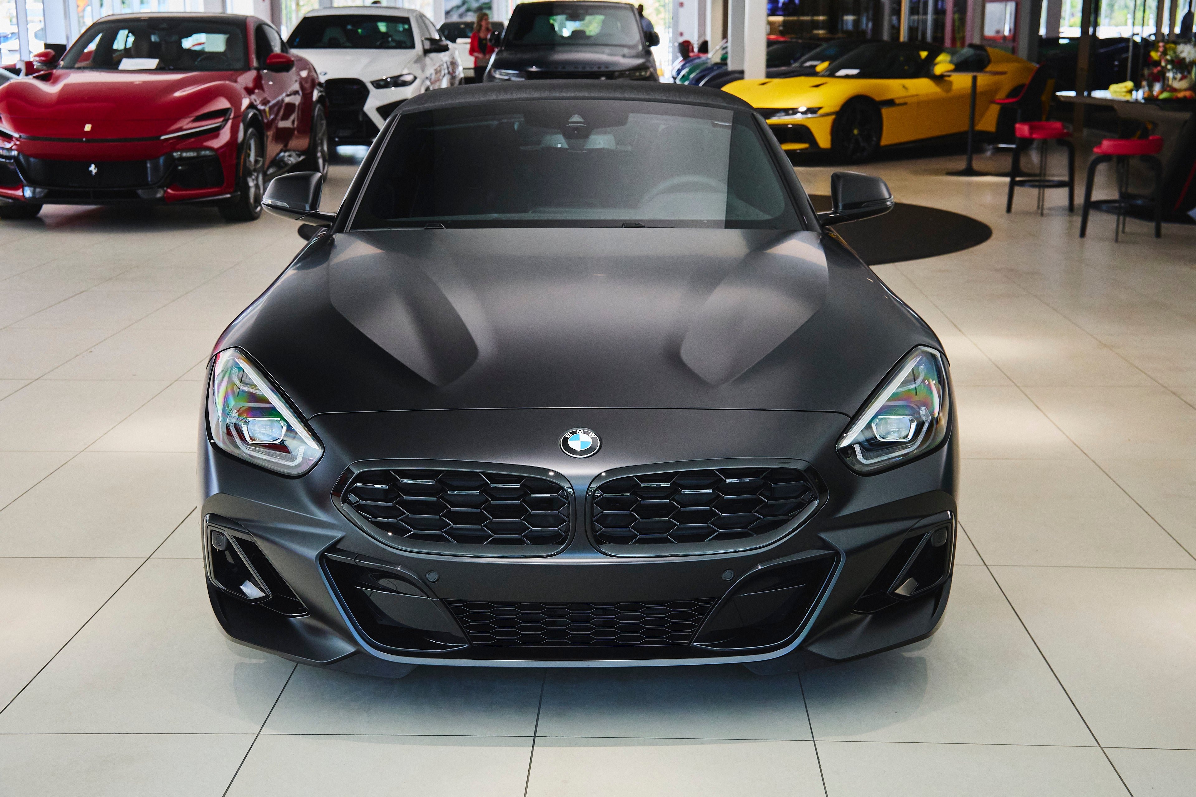 2026 BMW Z4 M40i - Photo 8