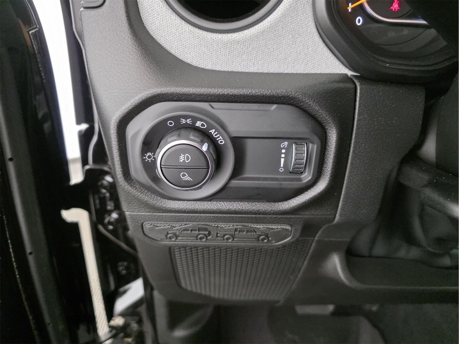 New 2026 Black Clear-Coat Exterior Paint Jeep Sport S image 30
