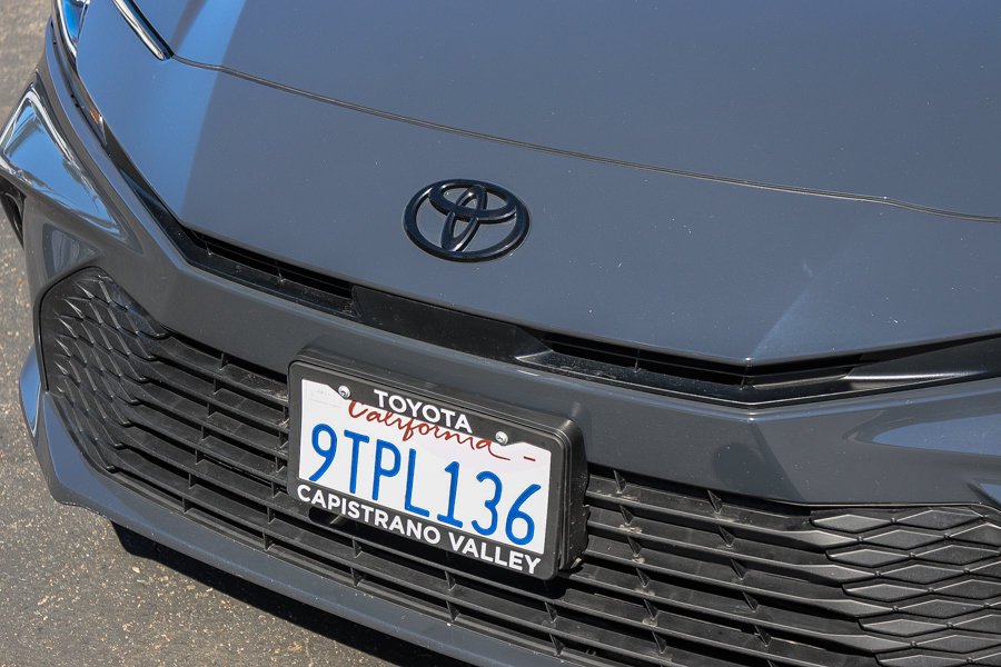Certified Used 2025  Toyota LE image 6