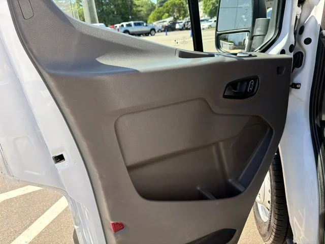 Used 2023 White Ford Base image 13