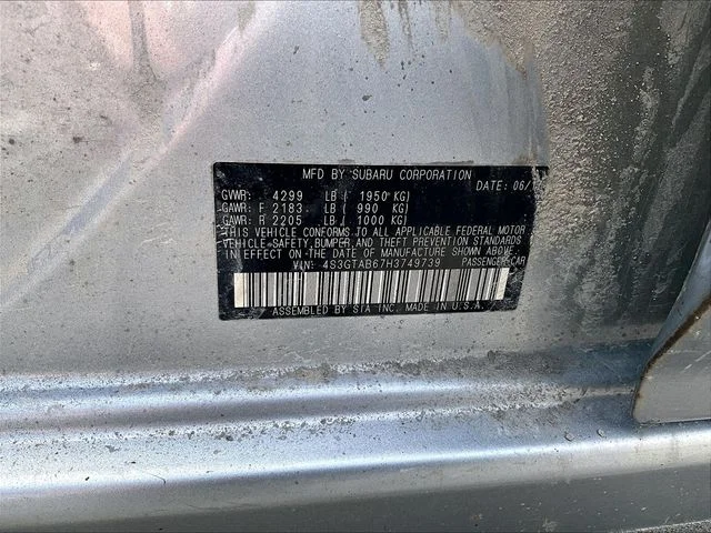 Used 2017 Silver Subaru 2.0i Premium image 9