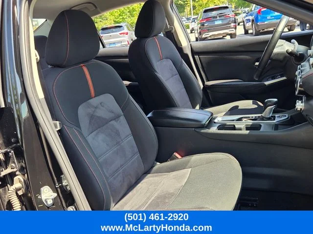 Used 2025 Super Black Nissan SR image 17