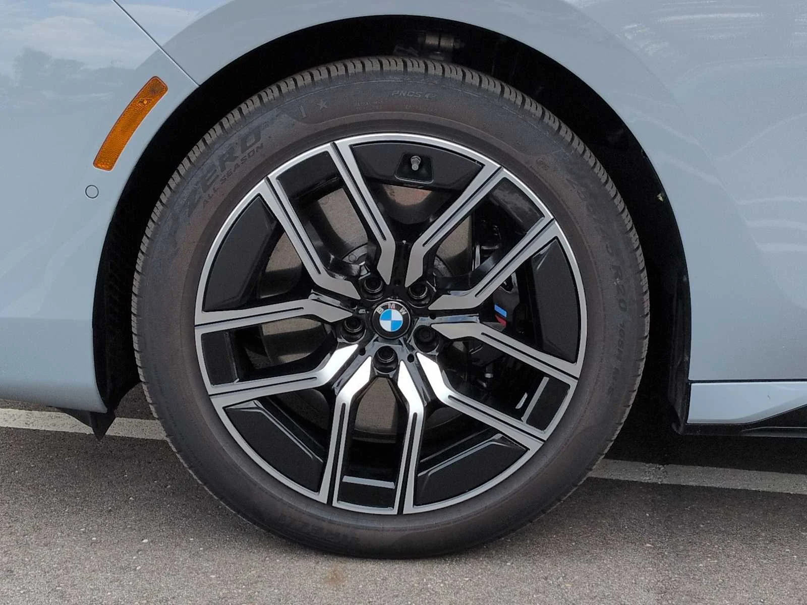 New 2025 Brooklyn Grey Metallic BMW 740i xDrive image 14