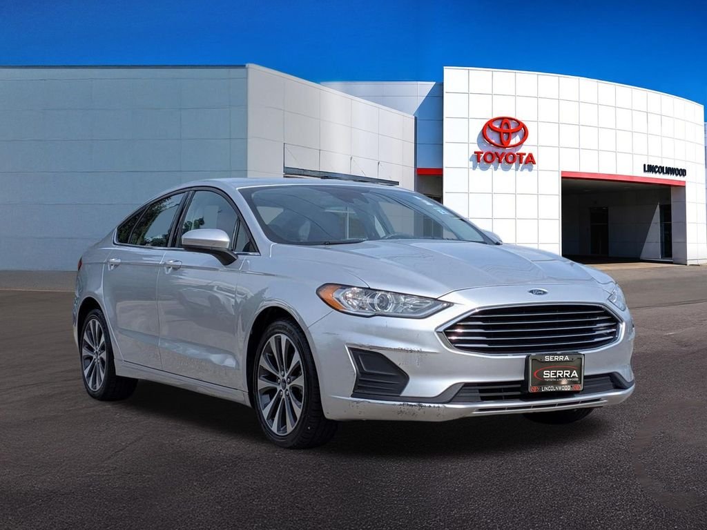 Used 2019 Silver Ford SE image 7