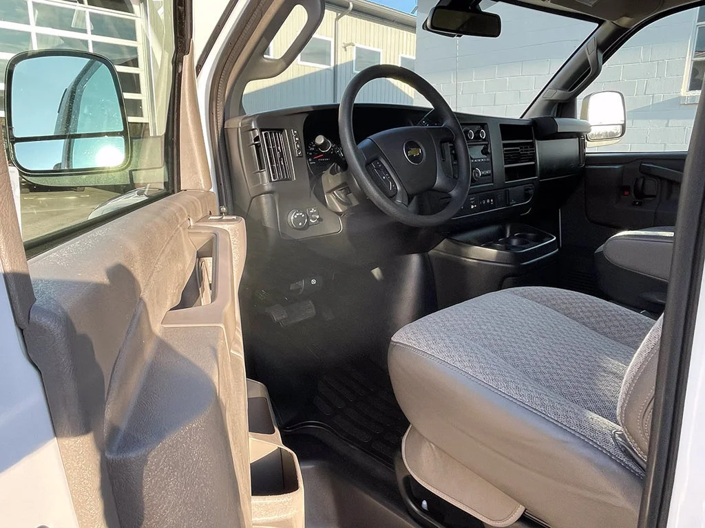 Used 2025 Summit White Chevrolet 1LT image 20