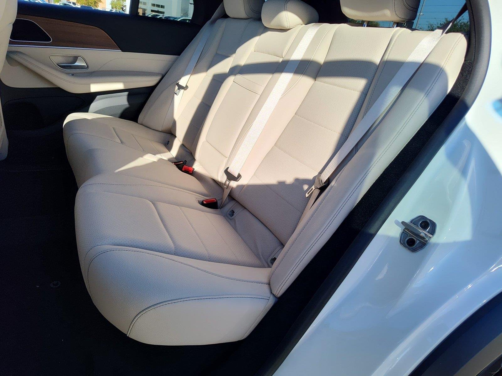 Used 2026 Polar White Mercedes-Benz GLE 350 image 14