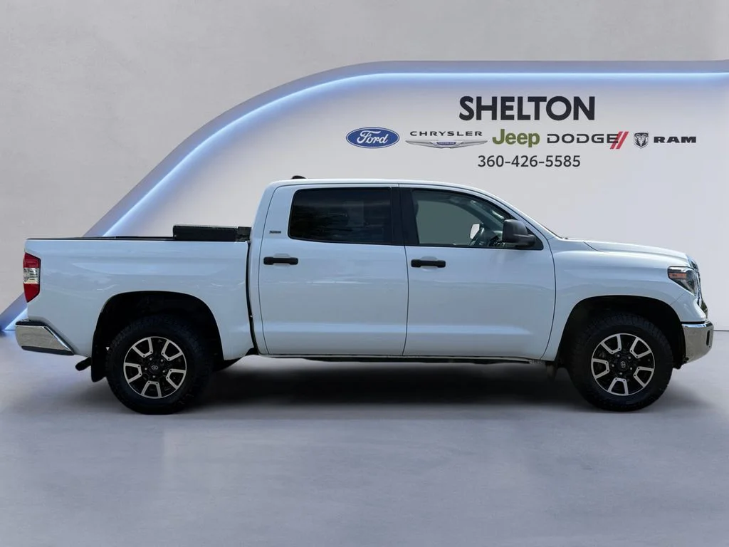 Used 2021 White Toyota SR5 image 7