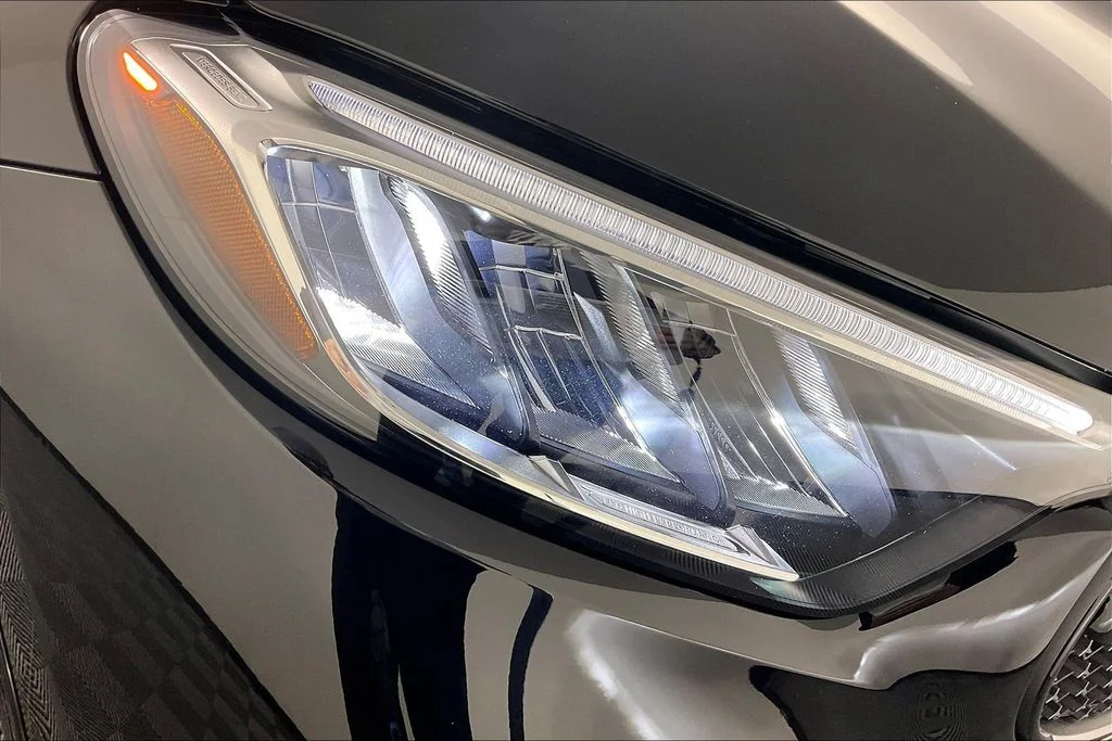 2026 Mercedes-Benz GLC Base - Photo 23