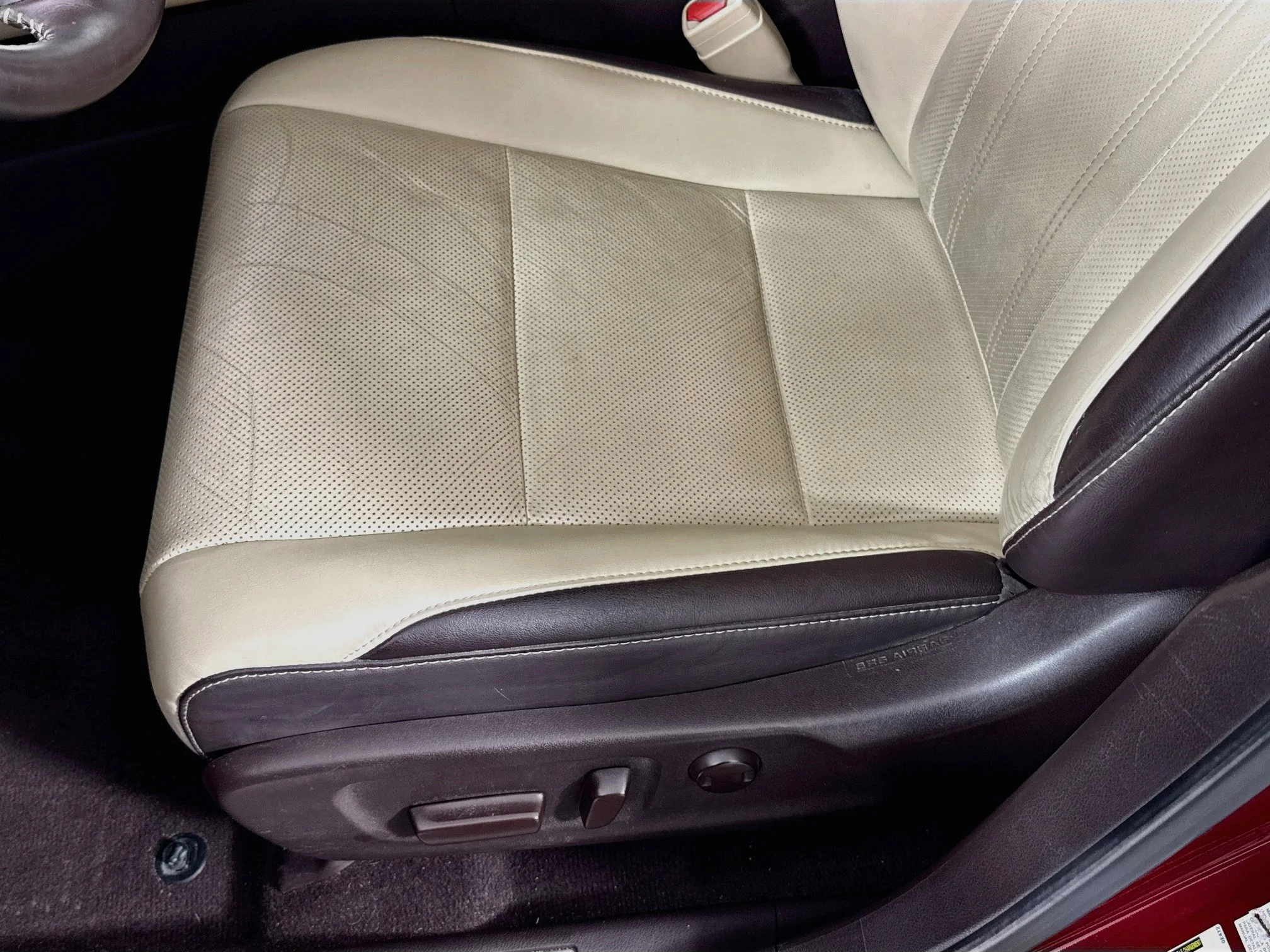 Used 2017 Matador Red Mica Lexus 350 image 21
