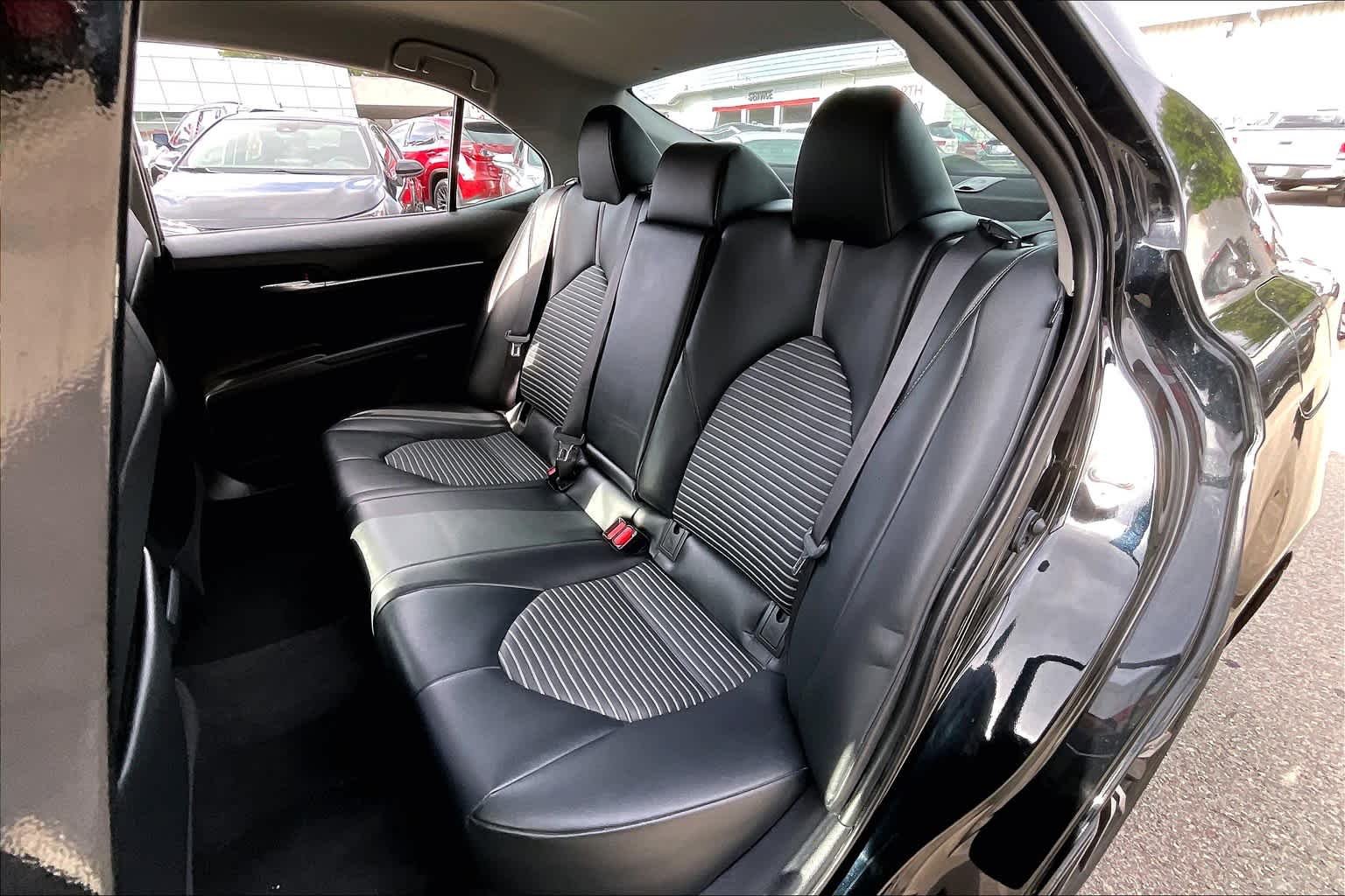 Used 2021 Midnight Black Metallic Toyota SE image 19