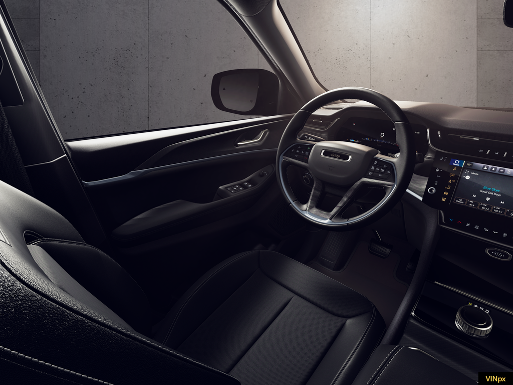 New 2026 Baltic Gray Metallic Clear-Coat Exterior Paint Jeep Laredo image 19