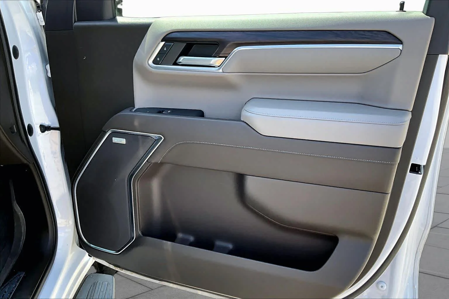2022 GMC Sierra 1500 SLT - Photo 21