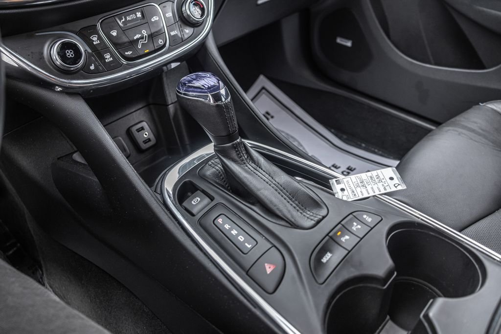 Used 2017 Black Chevrolet Premier image 20
