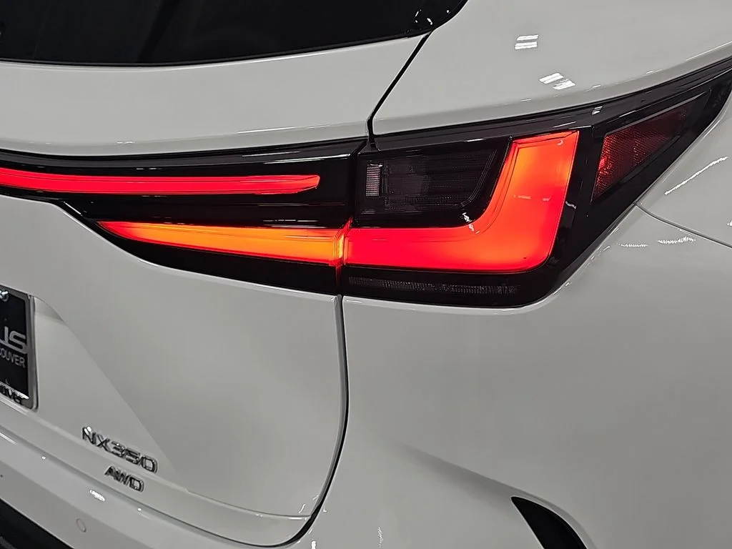 New 2026 Ultra White Lexus PREMIUM image 32