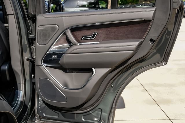 New 2026 Belgravia Green Land Rover SE image 57