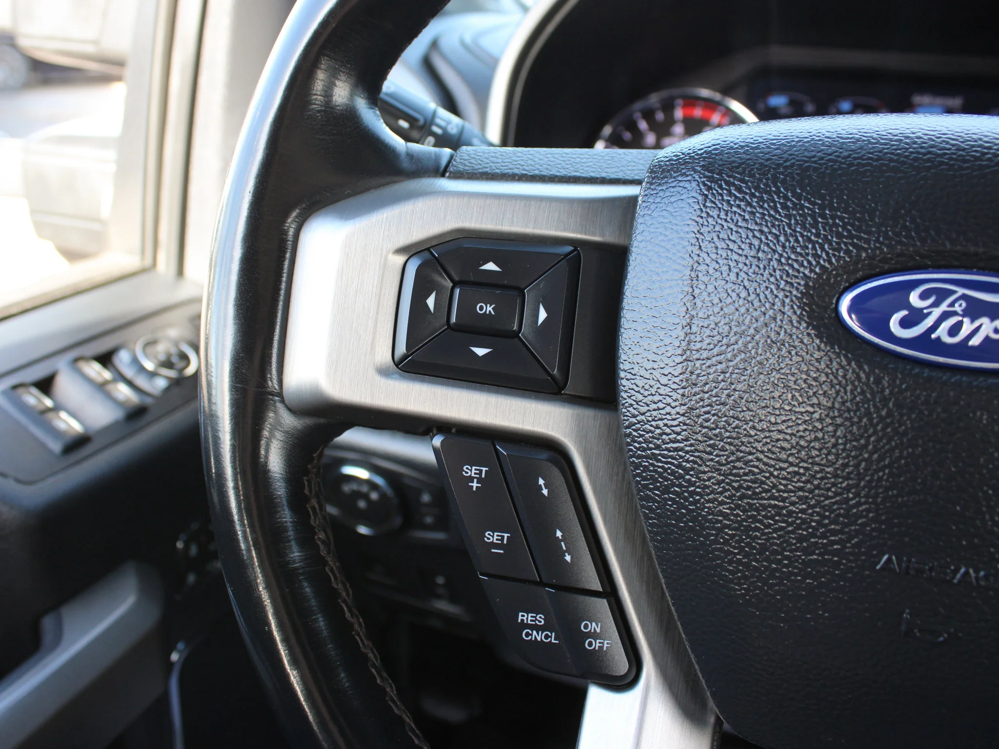 Used 2022 Black Ford Platinum * No Accidents | 3M PPF | Apple CarPlay | Diesel | Massage Seats | Tonneau Cover | B&O image 21