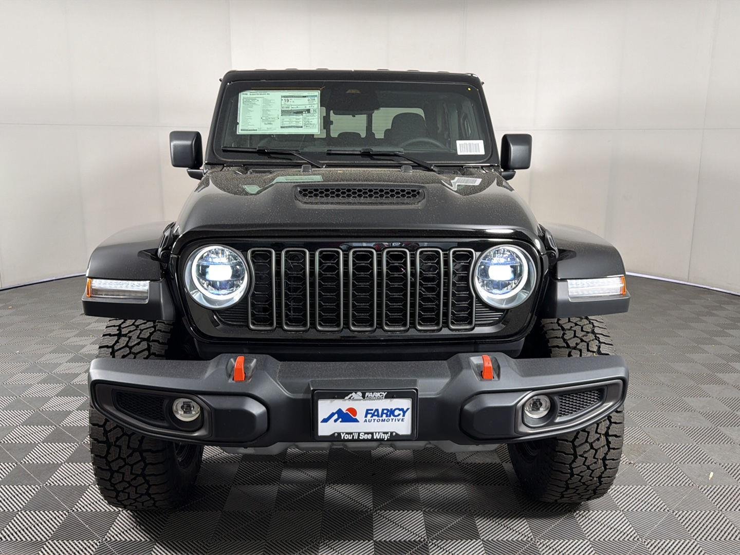 New 2026 Black Clear-Coat Exterior Paint Jeep Mojave image 3