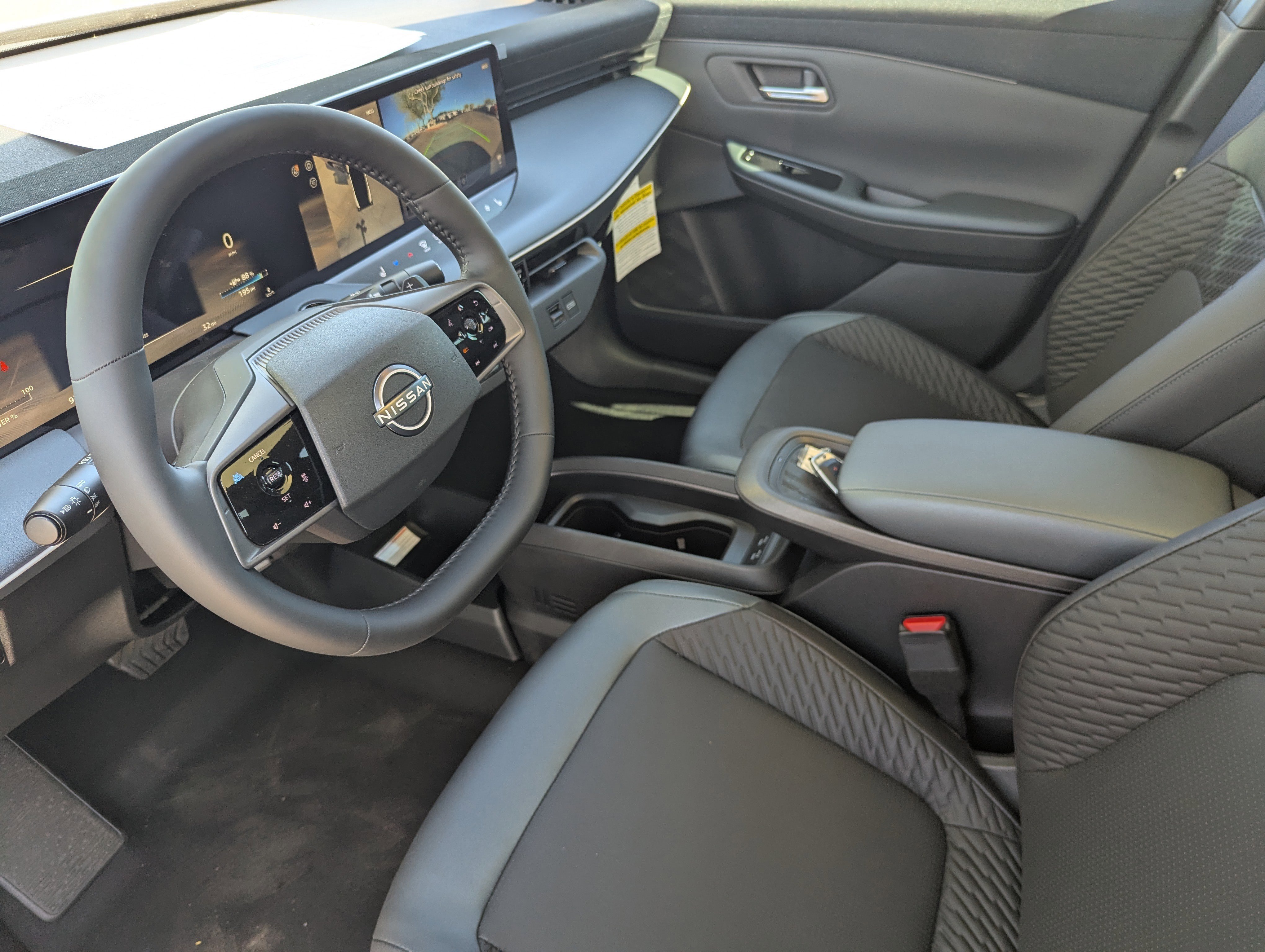 2026 Nissan LEAF Platinum+ - Photo 10