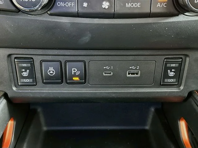Certified Used 2022 Black Nissan PRO-4X image 19