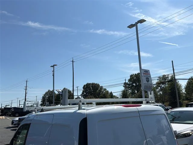 Certified Used 2021 Frozen White Ford  image 23