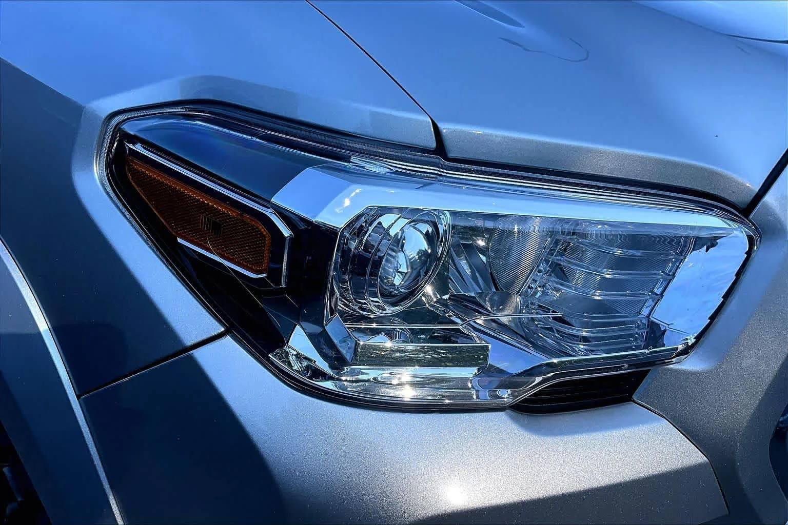 Used 2023 Celestial Silver Metallic Toyota SR5 image 25