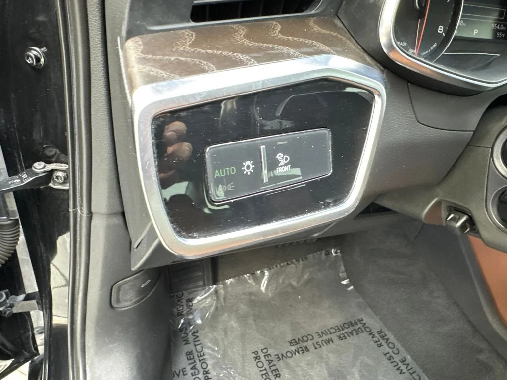 Used 2019 Black Audi 2.0T Premium image 55