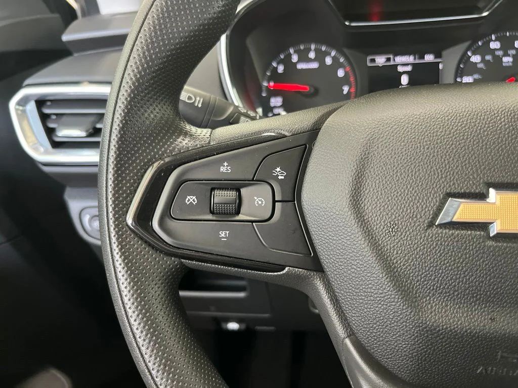 Used 2022 Black Chevrolet LT image 6