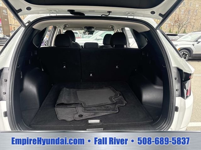 Used 2023 White Pearl Hyundai SEL image 7