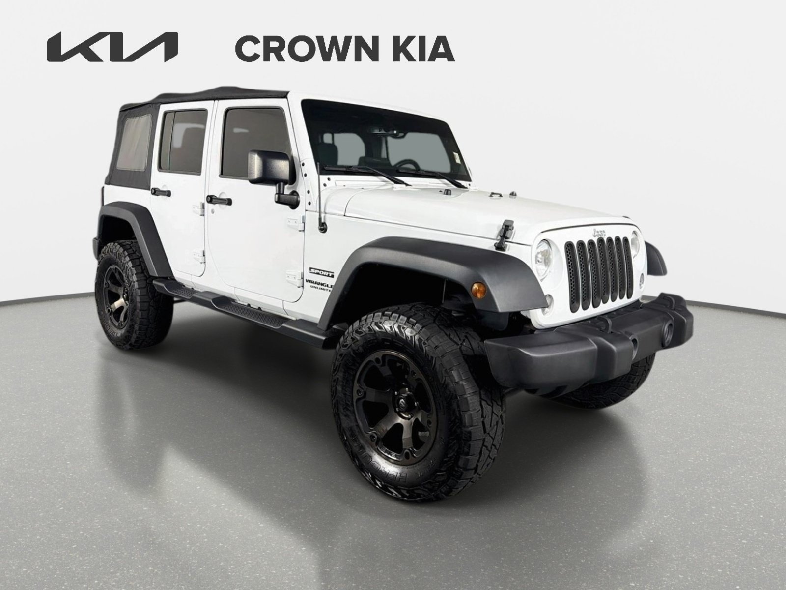Used 2016 Bright White Clearcoat Jeep Sport image 3