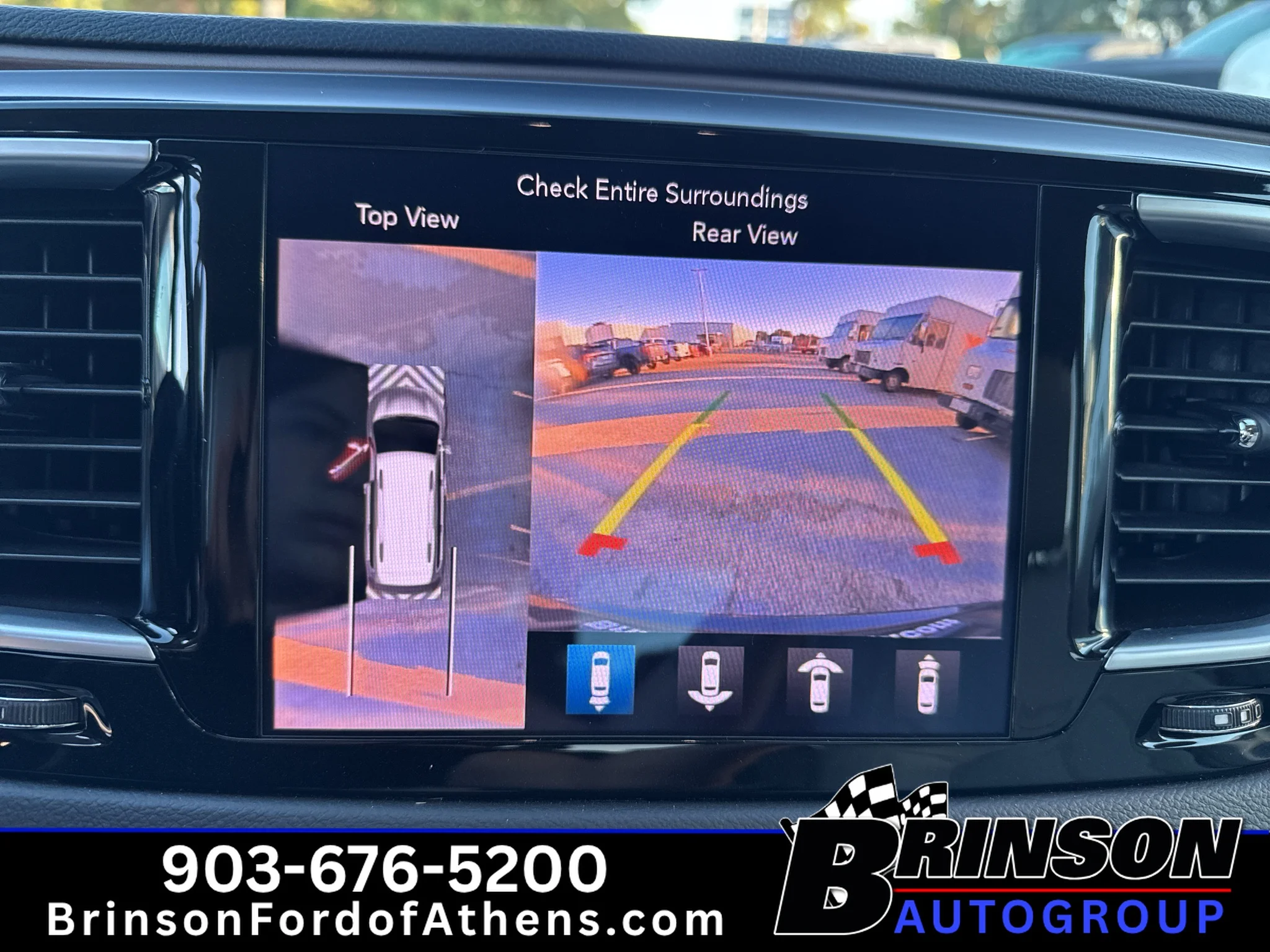Used 2019 Brilliant Black Crystal Pearlcoat Chrysler Touring L Plus image 33