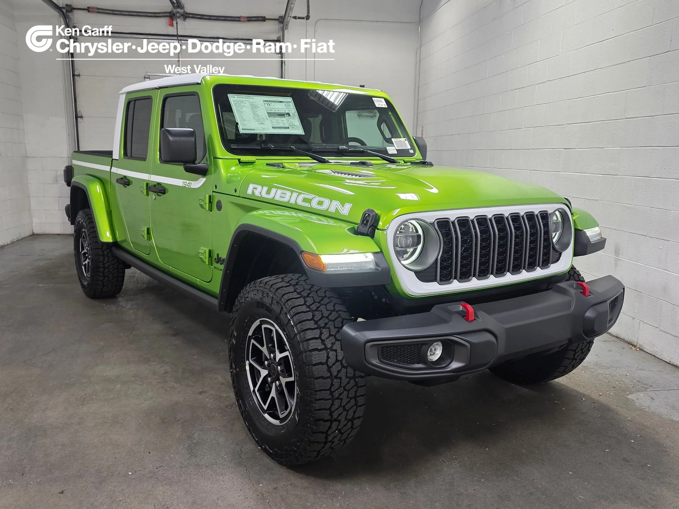 2026 Jeep Gladiator Rubicon Auto's photo