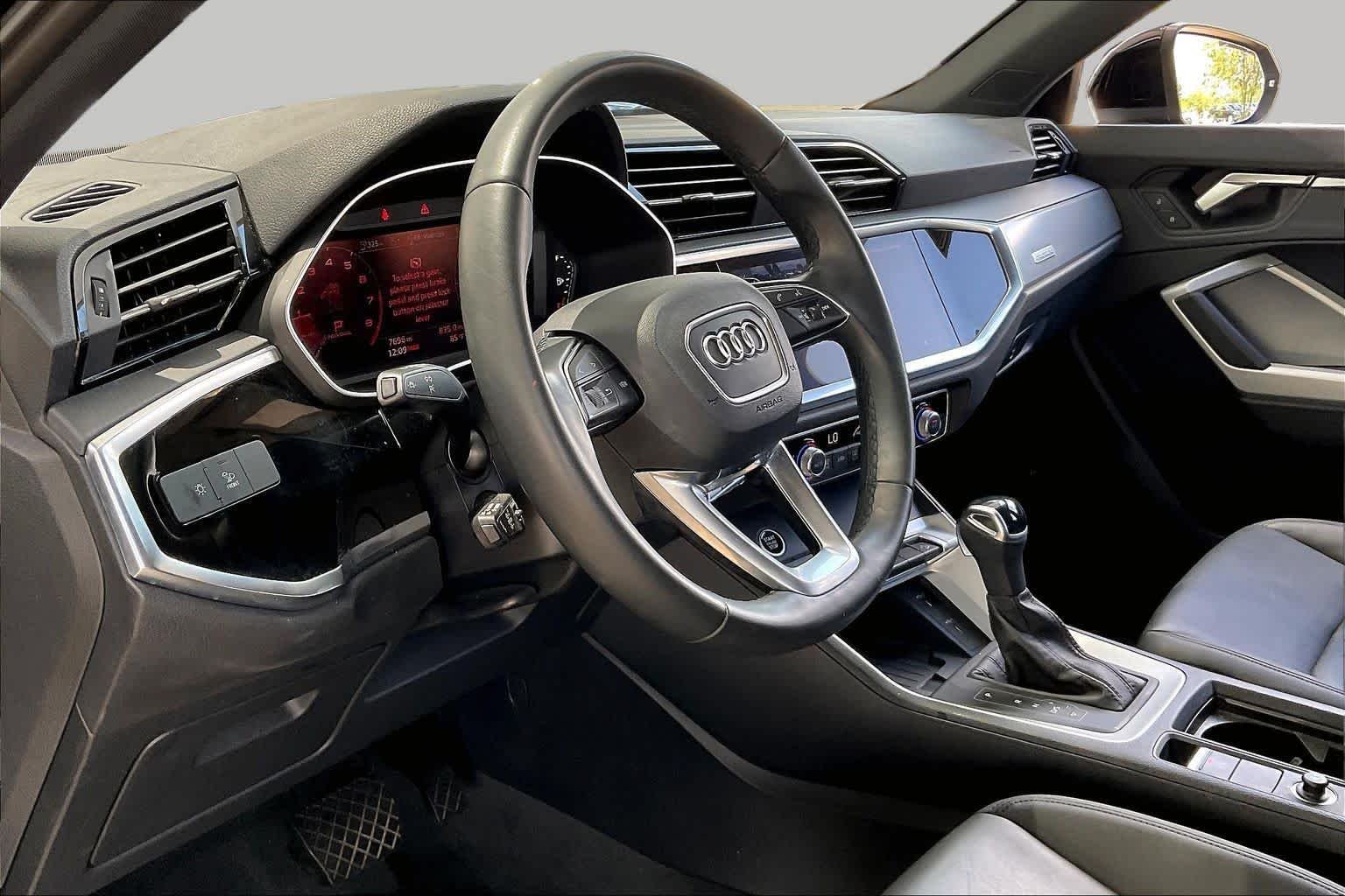 Used 2024 Mythos Black Metallic Audi S line Premium image 18