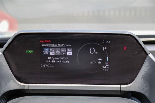 Certified Used 2023 ELEMENTAL SILVER Toyota  image 29
