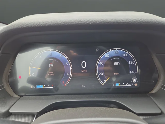 2025 Jeep Grand Cherokee Altitude - Photo 17
