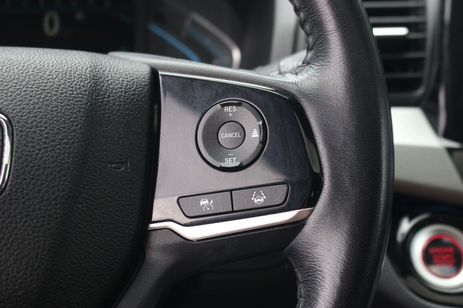 Used 2021 Platinum White Pearl Honda Touring image 20