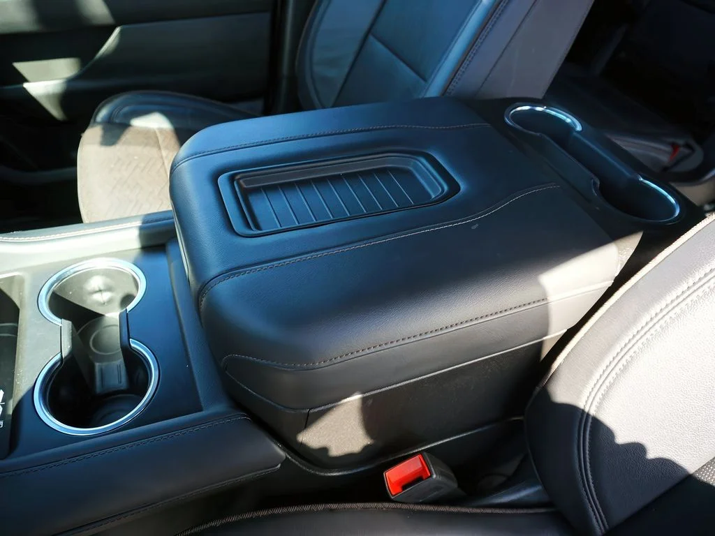 2024 Chevrolet Suburban High Country - Photo 25