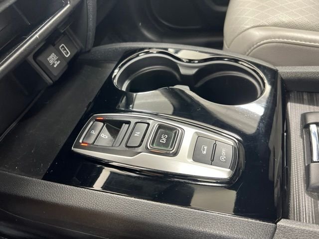 Used 2019 Blue Honda Touring image 17