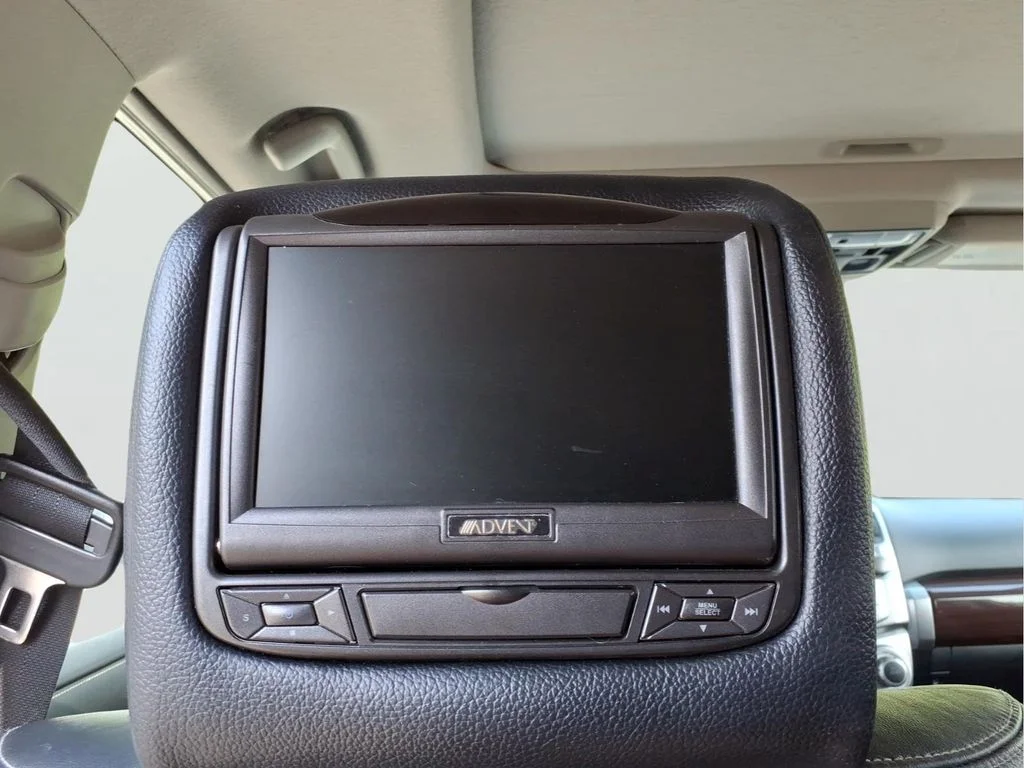 Used 2018 Silver Toyota Limited image 23