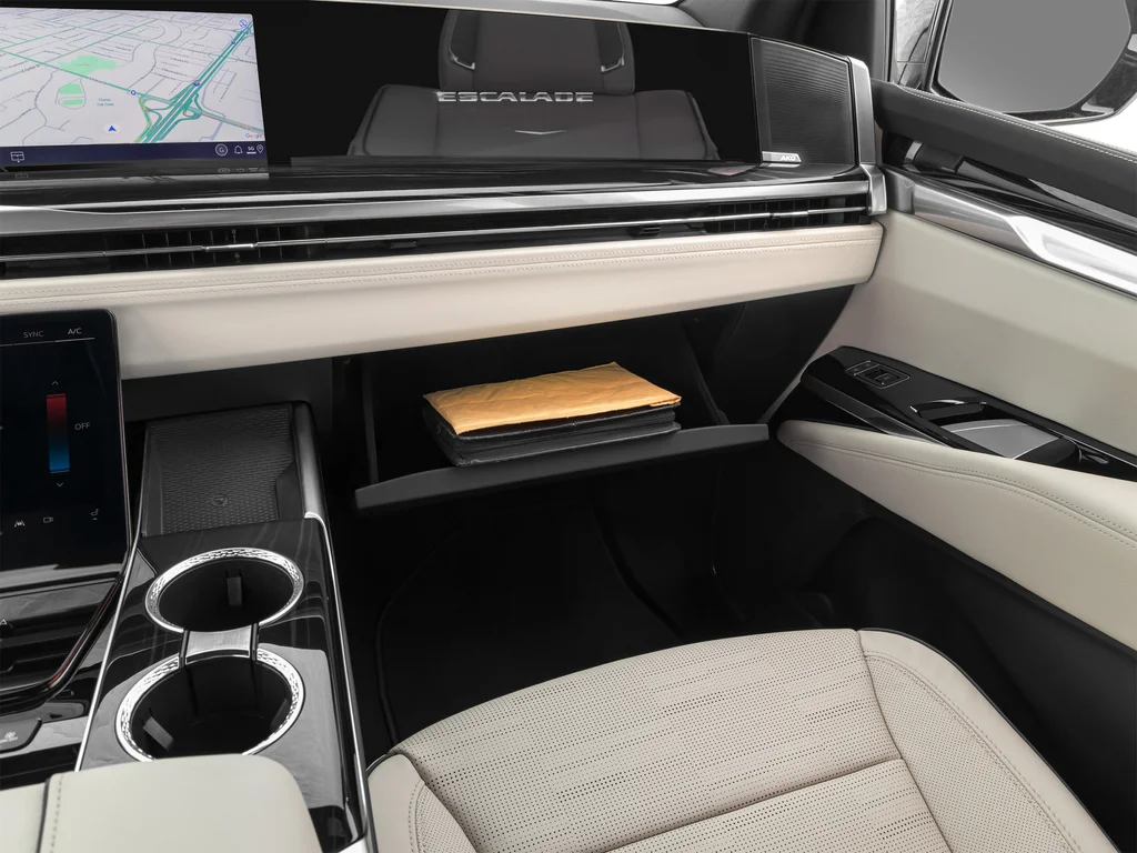 Used 2025 Black Cadillac Sport Platinum image 46